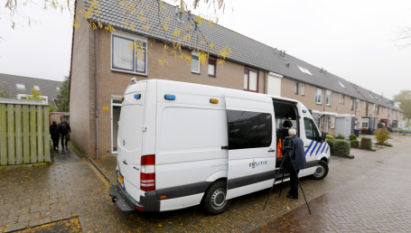 Recherche verricht onderzoek in woning2