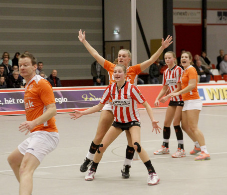 DeetosSnel wint Dordtse derby2