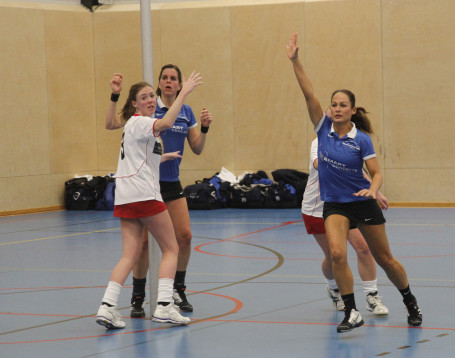 Mady Tims maakt debuut tegen Albatros