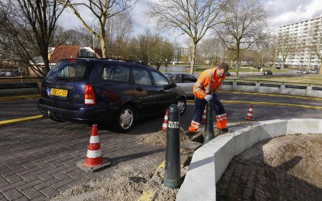 Paaltjes oplossing parkeerdek WC Sterrenburg Dordrecht